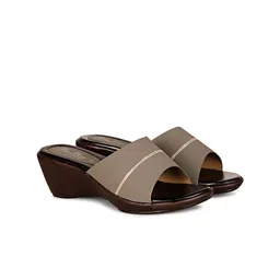 BIG BIRD FOOTWEAR Women Embellished Open Toe Wedge Heels Sandals-image-78