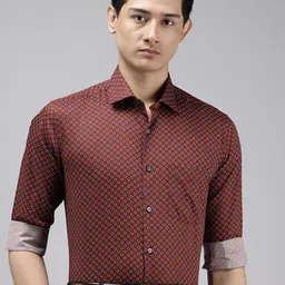 Park Avenue Pure Cotton Slim Fit Geometric Printed Formal Shirt-picture-28