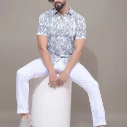 Crimsoune Club Men Classic Fit Abstract Printed Spread Collar Cotton Casual Shirt-image-75