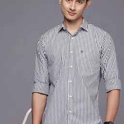 Allen Solly Pure Cotton Classic Fit Monochrome Striped Casual Shirt-image-90