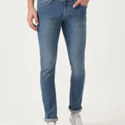 Wrangler Blue Cotton Slim Fit Jeans-image-55