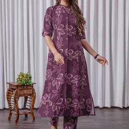 Sun Fashion And Lifestyle Women Floral Printed Kurta with Trousers-51