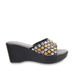 Mochi Women's Black Casual Wedges-image-78