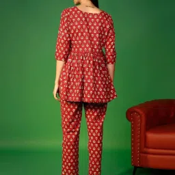 Pheeta Red Cotton Printed Tunic Pant Set image 2