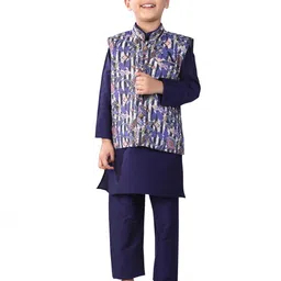 earth conscious Boys Mandarin Collar Linen Straight Kurta With Pyjamas And Nehru Jacket-image-112