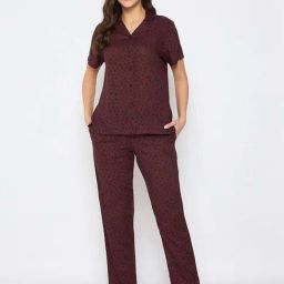 Clovia Maroon Regular Fit Floral Print Pyjama Set-image-10