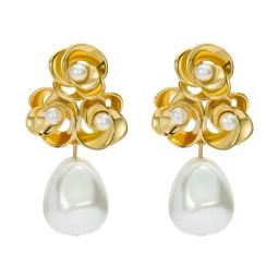 Ted Baker FLORELLE: Pearl Flower Drop Earrings image 2