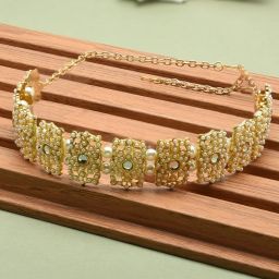 Zaveri Pearls Gold Tone Kundan & Pearls Studded Rectangular Ethnic Head Chain-ZPFK13106 image 2