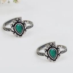 Teejh Ethnic Aria Green Stone Silver Oxidized Toe Rings for Women-image-41