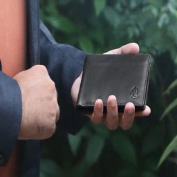 Kara Black Leather Bi-Fold Wallet for Men-picture-24