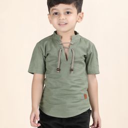 Polka Tots Cotton Half Sleeves Solid Kurta - Green-image-3