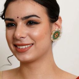 Karatcart Handcrafted Kundan Drop & Stud Earrings - Set of 3 image 2