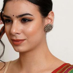 Karatcart Handcrafted Kundan Drop & Stud Earrings - Set of 3 image 2