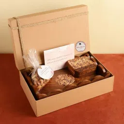 VarEesha Serve With Love Brown Ceramic Tray with Coaster - Set of 3 image 1