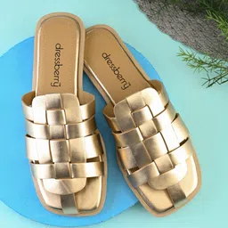 DressBerry Gladiators Peep-Toe Flats-31