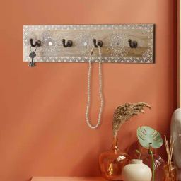 Aapno Rajasthan Beige & White Wooden 4-Hook Key Holder-29