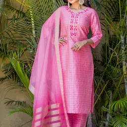 WEAVLLITE Women Yoke Design Regular Thread Work Kurta with Trousers & With Dupatta-10