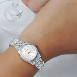 Joker & WItch AMWW688 Analog Watch for Women-image-52