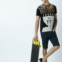 Huetrap Men Black Graphic Print Round Neck T-shirt-image-50