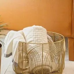 Home4U 'LAYINA' Golden Mild Steel 25 cm Basket - Set of 1-image-7