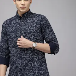 Arrow Manhattan Slim Fit Abstract Printed Pure Cotton Casual Shirt-image-94