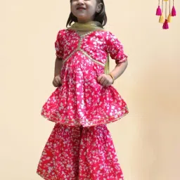 A.T.U.N. Girls Fuchsia & Beige Printed Kurta Set-image-18