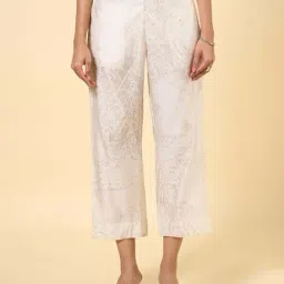 Marigold Lane Beige Regular Fit Printed Pants-picture-2