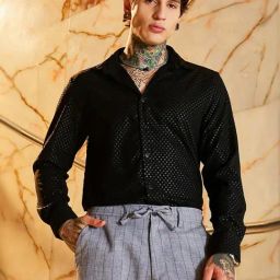 Campus Sutra Black Viscose Regular Fit Printed Shirt-image-90