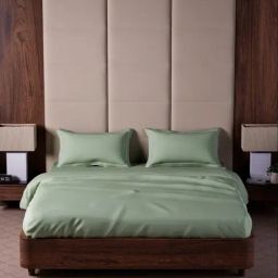 Mulberry Living Cotton Checks Green 500 TC Super King Size Bedsheet with 2 Pillow Covers-image-100