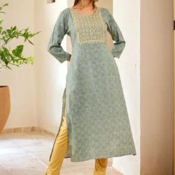 Soch Womens Blue Rayon Floral Printed Kurta With Sequinned Yoke Design-image-38