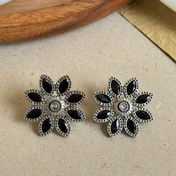 NAMAN ARTS Contemporary Studs Earrings-picture-49