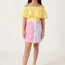 One Friday Print Flutter Sleeve Cotton Schiffli Top-picture-21