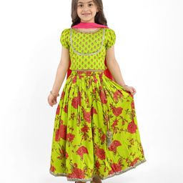 BabyhugWoven Half Sleeves Choli Lehenga Set & Dupatta with Sequin Floral Print & Lace Detailing - Limegreen-picture-14