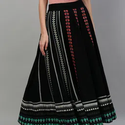 W Womans Black and White Ethnic Printed Skirt-image-1