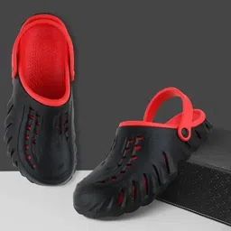 DRACKFOOT Men Clogs-image-49