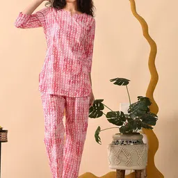 Dreambe Women Abstract Printed Pure Cotton Night suit-image-84
