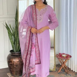 URMIR FASHION Women Ethnic Motifs Embroidered Regular Thread Work Kurta with Trousers & With Dupatta-picture-15