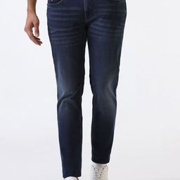 Blackberrys Men Slim Fit Mid-Rise Light Fade Stretchable Jeans-image-40