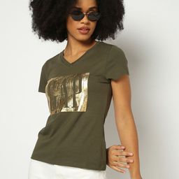 GAP Embedded Logo Printed V-Neck Pure Cotton T-Shirt-image-32