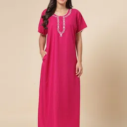 CHUI MUI Embroidered Maxi Nightdress-picture-4