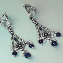 Niscka Contemporary Ear Cuff Earrings-44