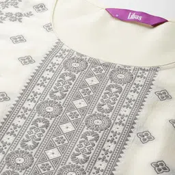 Libas Ethnic Motifs Regular Kurta With Trousers & Dupatta image 2