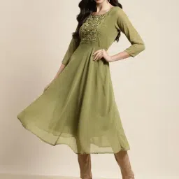 Jompers Green Floral Print A Line Kurta-image-65