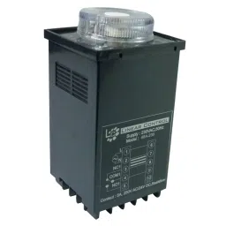 LINEAR CONTROL Digital Voltmeters VM48 image 2