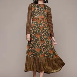 aarke Ritu Kumar Paisley Printed Fit & Flare Midi Dress-image-16