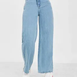 Styli High Waist Wide Leg Jeans with Pockets-picture-38