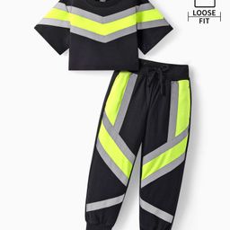 Ollington St. Cotton Knit Half SleevesTop & Joggers Set with Cut & Sew Design - Black-image-66