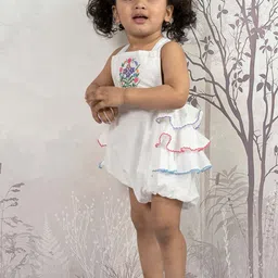THE BABY TRUNK Infant Girls Floral Printed Organic Cotton Bodysuit-46