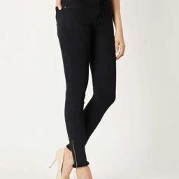 DOLCE CRUDO Black Plain Jeans-image-22