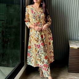 Janasya Floral Printed Pleated V-Neck Pure Cotton A-Line Kurta with Palazzo-32